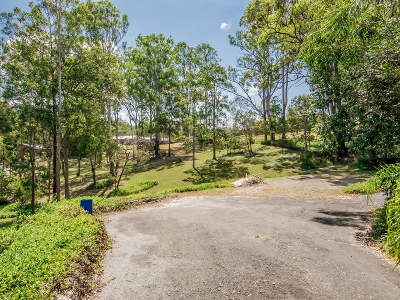 12 Karragata Court, Tallebudgera QLD 4228