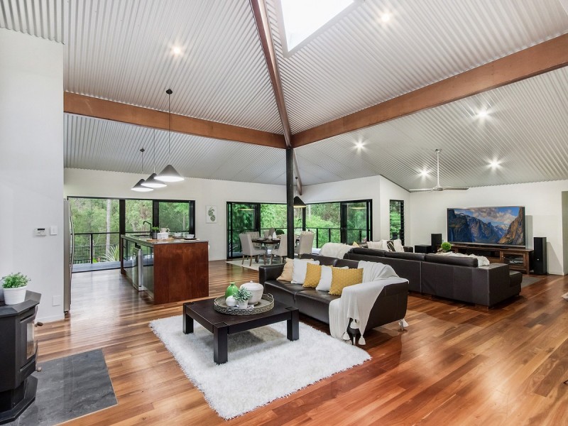 9-11 Ridgeview Crescent, Bonogin QLD 4213