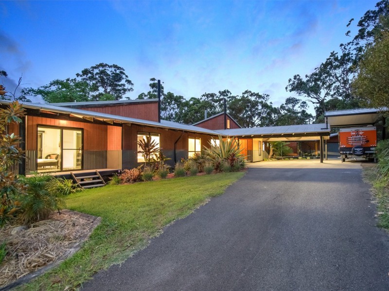 9-11 Ridgeview Crescent, Bonogin QLD 4213