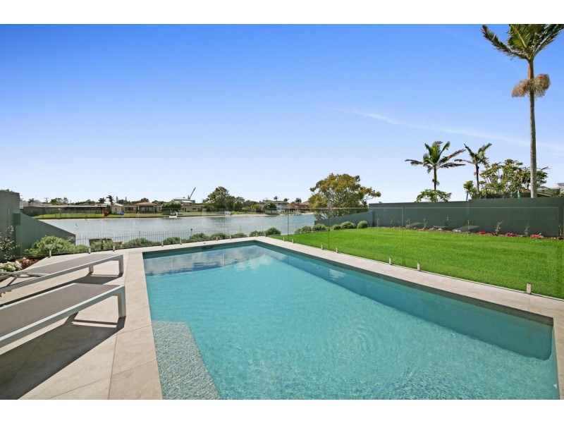 58 Mallawa Drive, Palm Beach QLD 4221