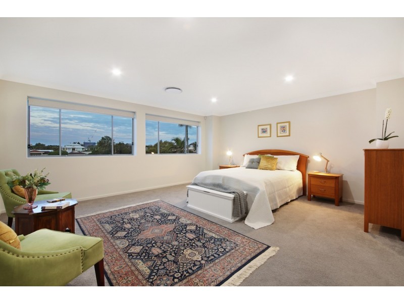 58 Mallawa Drive, Palm Beach QLD 4221