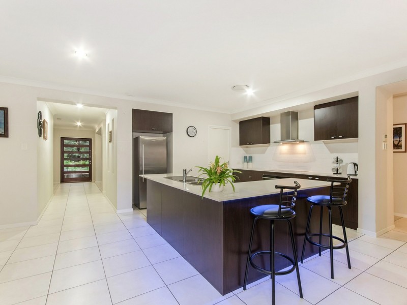 6 Palomar Street, Reedy Creek QLD 4227