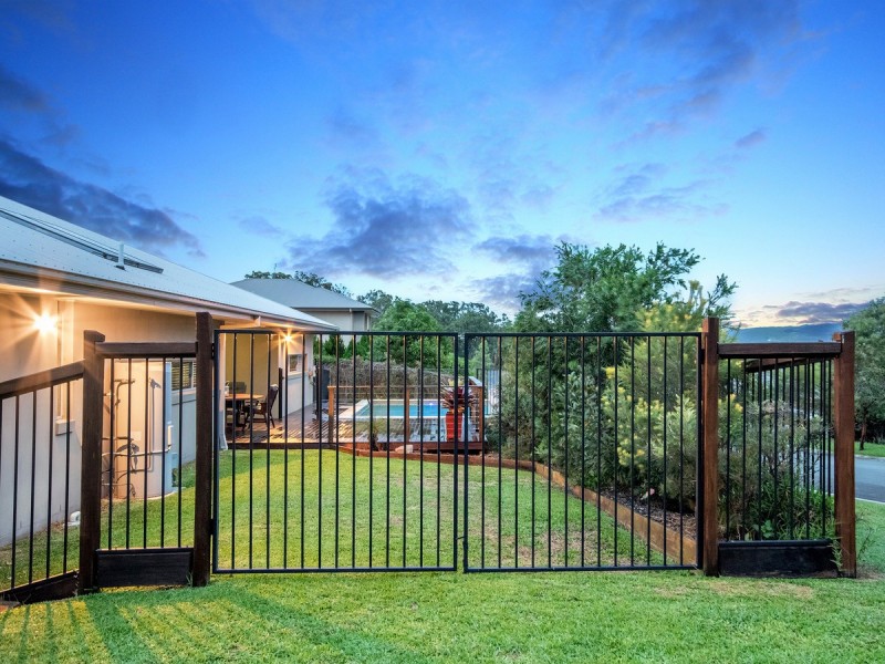 6 Palomar Street, Reedy Creek QLD 4227