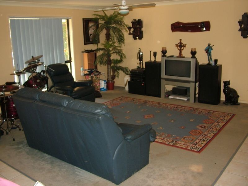 18 Gleneagle court, Bonogin QLD 4213