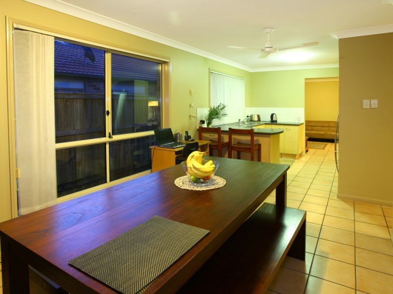 37 Trade Winds Drive, Helensvale QLD 4212