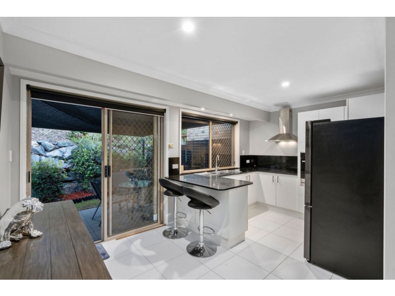 27/20-26 Golden Palms Court, Ashmore QLD 4214