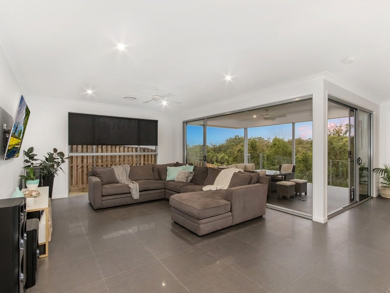 28 Panorama Drive, Reedy Creek QLD 4227