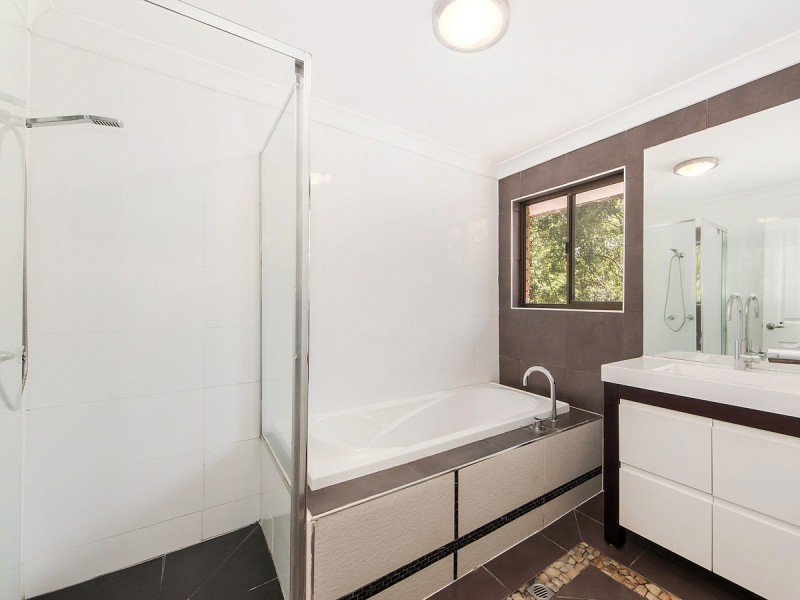 12 Karragata Court, Tallebudgera QLD 4228