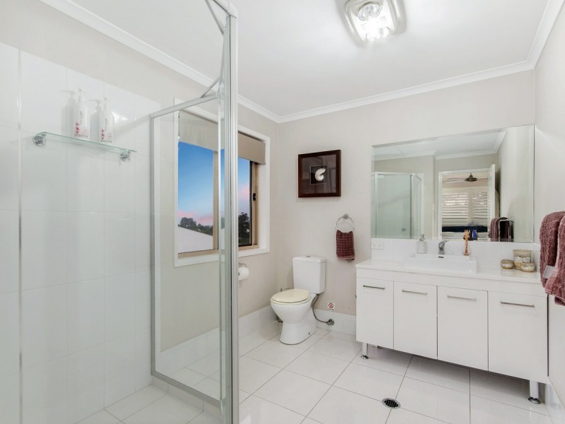 17B Everstar Street, Reedy Creek QLD 4227