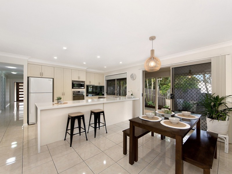 11 Aquarius Street, Reedy Creek QLD 4227