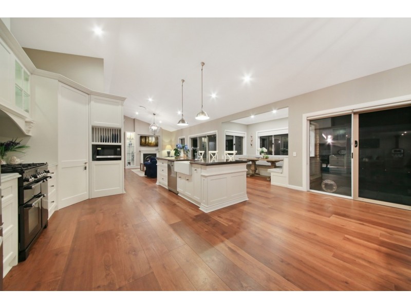 22 Tyalla Court, Tallebudgera QLD 4228