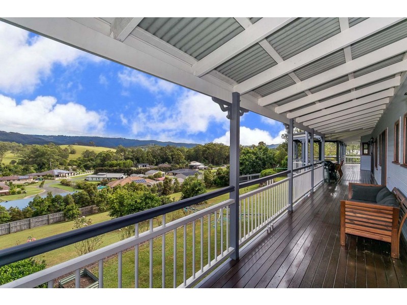 25 Mountain View Crest, Mount Nathan QLD 4211