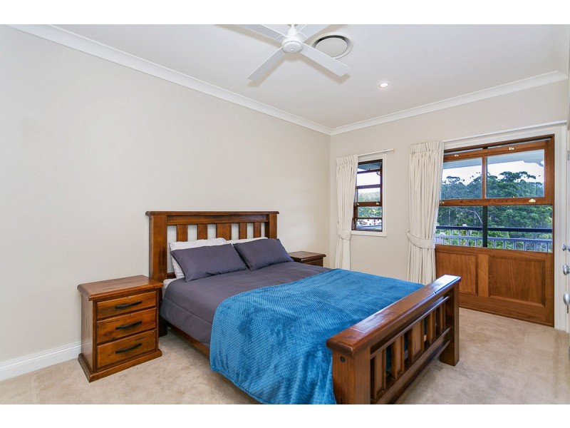25 Mountain View Crest, Mount Nathan QLD 4211