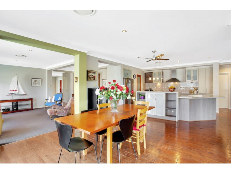 35 Willow Tree Drive, Reedy Creek QLD 4227