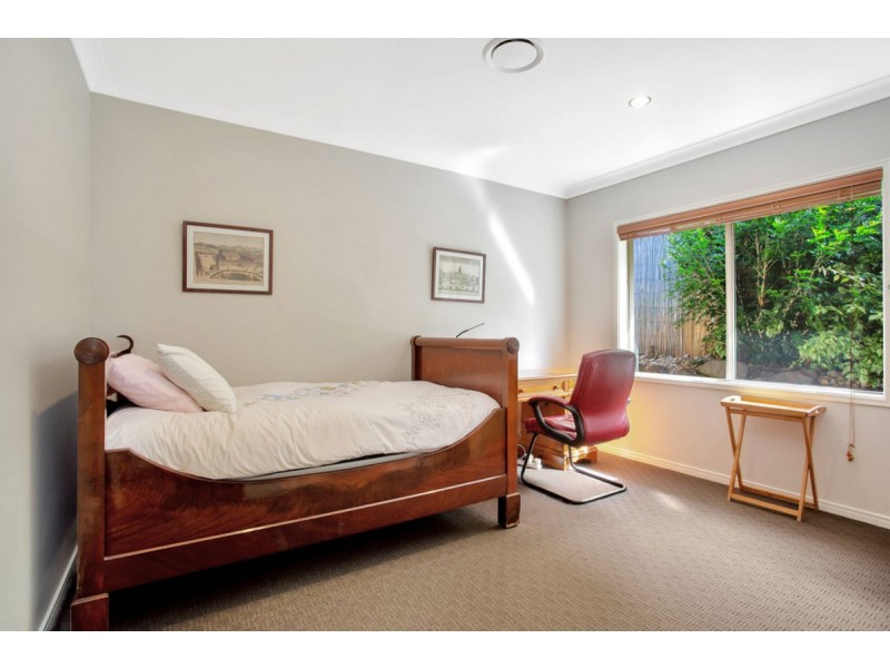 35 Willow Tree Drive, Reedy Creek QLD 4227