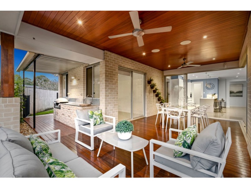 17 Stone Creek Drive, Upper Coomera QLD 4209