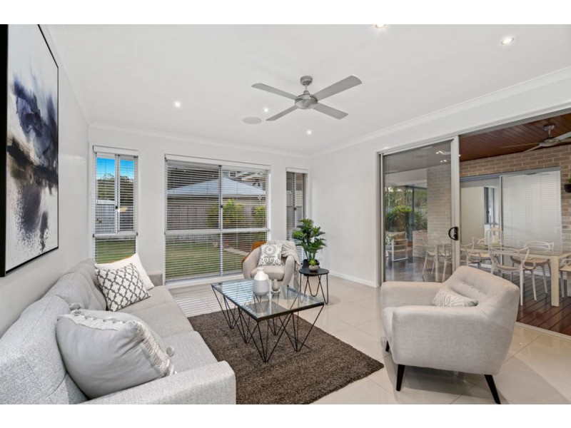 17 Stone Creek Drive, Upper Coomera QLD 4209