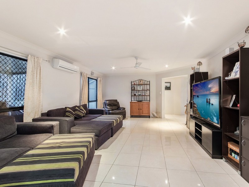 16 Barden Ridge Road, Reedy Creek QLD 4227