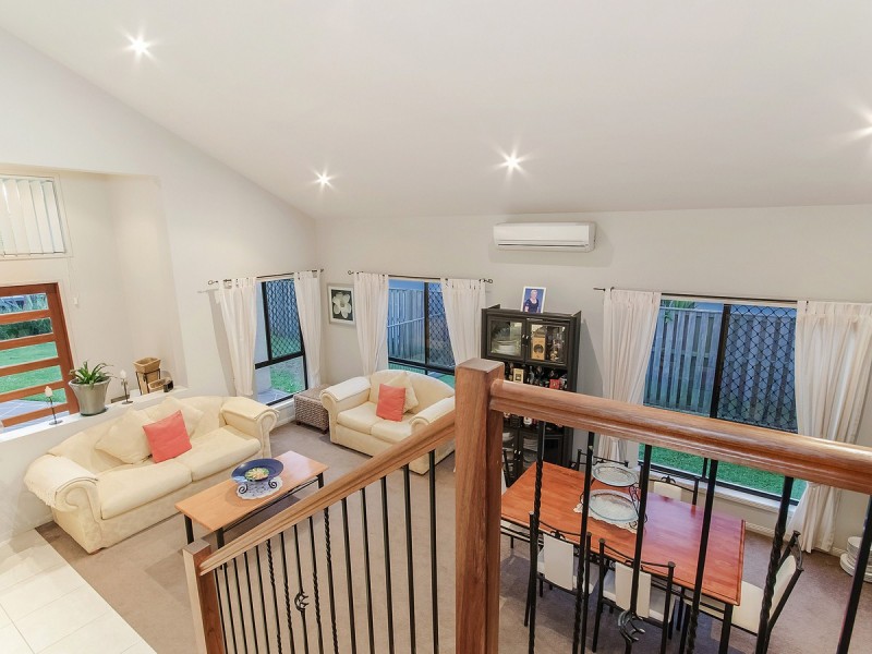 16 Barden Ridge Road, Reedy Creek QLD 4227