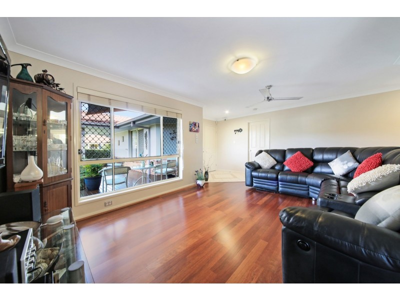 9 Ellis Drive, Mudgeeraba QLD 4213