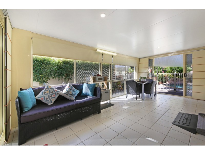 9 Ellis Drive, Mudgeeraba QLD 4213