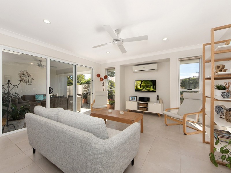 1/4 Worchester Terrace, Reedy Creek QLD 4227