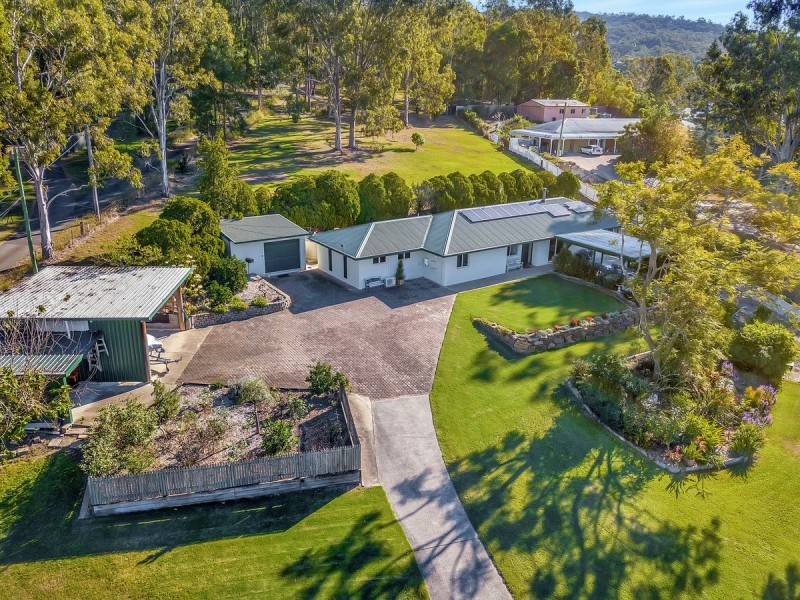 15 Baileys Road, Tallai QLD 4213