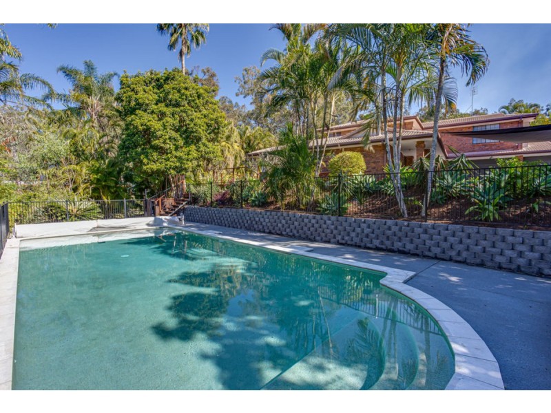 2 Fergus Court, Worongary QLD 4213