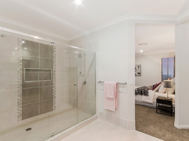 80 Cordyline Drive, Reedy Creek QLD 4227