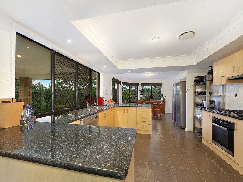 21 Snowwood Street, Reedy Creek QLD 4227