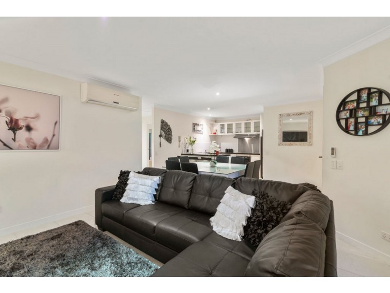 11/15-35 Killarney Avenue, Robina QLD 4226