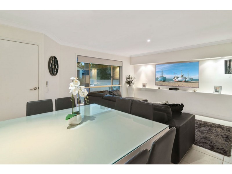 11/15-35 Killarney Avenue, Robina QLD 4226