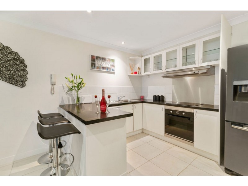 11/15-35 Killarney Avenue, Robina QLD 4226