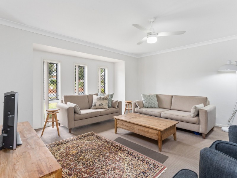 89 Observatory Drive, Reedy Creek QLD 4227