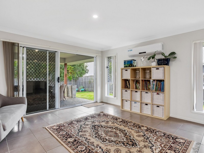 89 Observatory Drive, Reedy Creek QLD 4227