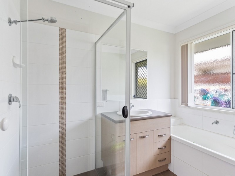 89 Observatory Drive, Reedy Creek QLD 4227