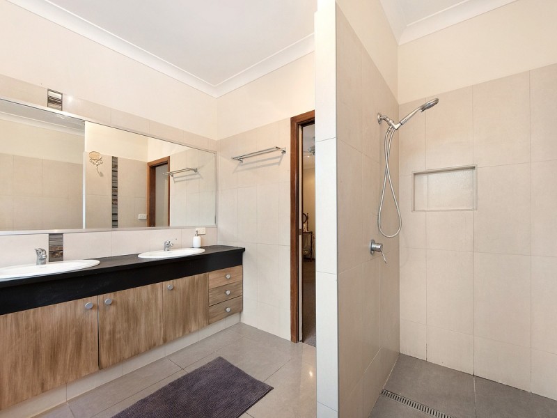 190 Glenmore Drive, Bonogin QLD 4213