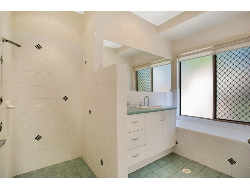 66 Tallai Road, Tallai QLD 4213