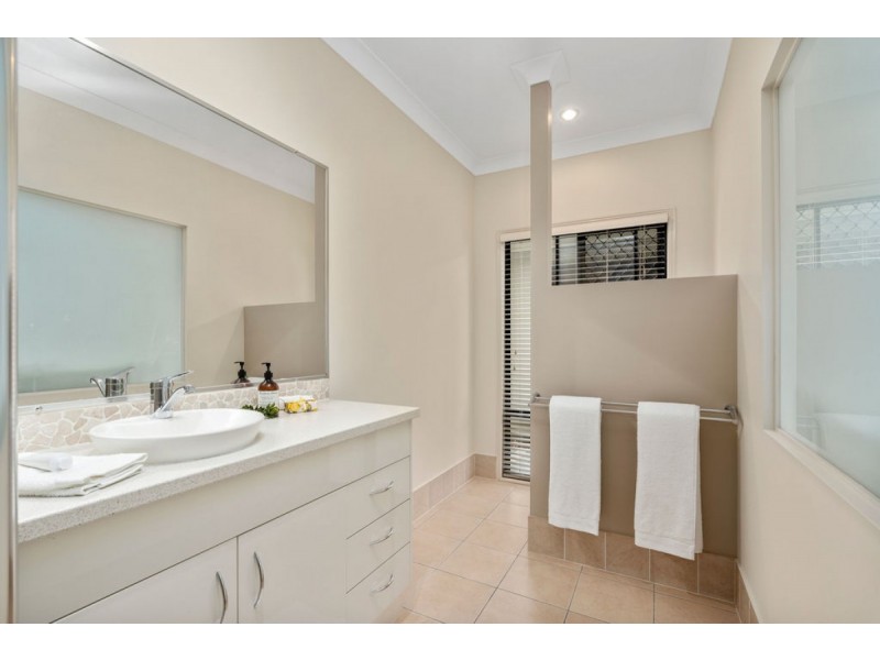 34A Glenrowan Drive, Tallai QLD 4213