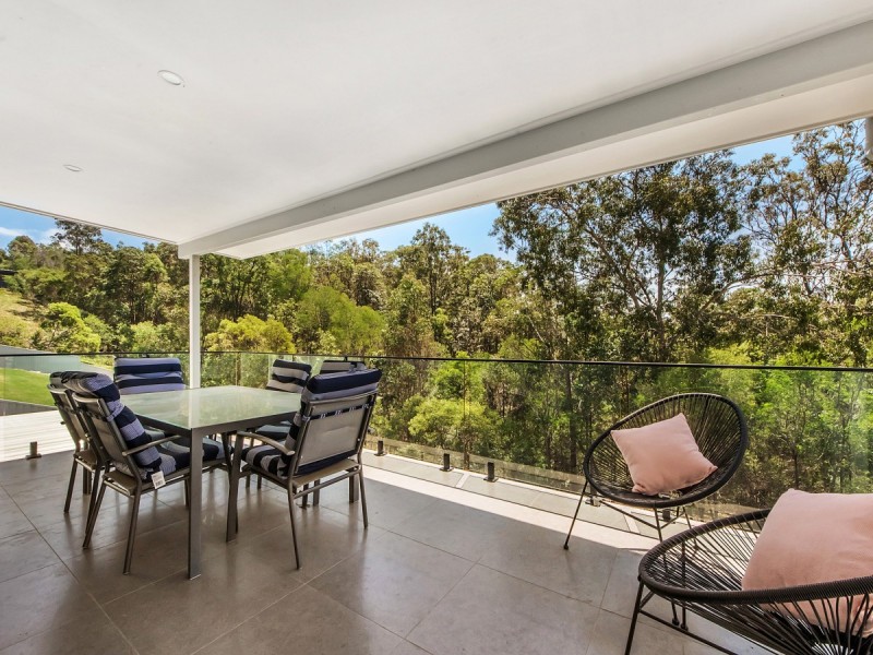 22 Kingcrest Drive, Reedy Creek QLD 4227