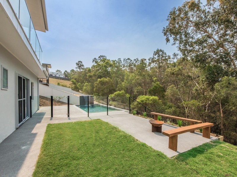 22 Kingcrest Drive, Reedy Creek QLD 4227