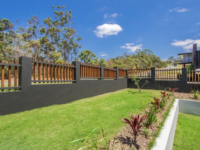 22 Kingcrest Drive, Reedy Creek QLD 4227