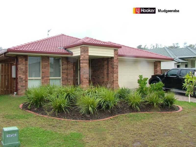 6 Burr, Pacific Pines QLD 4211