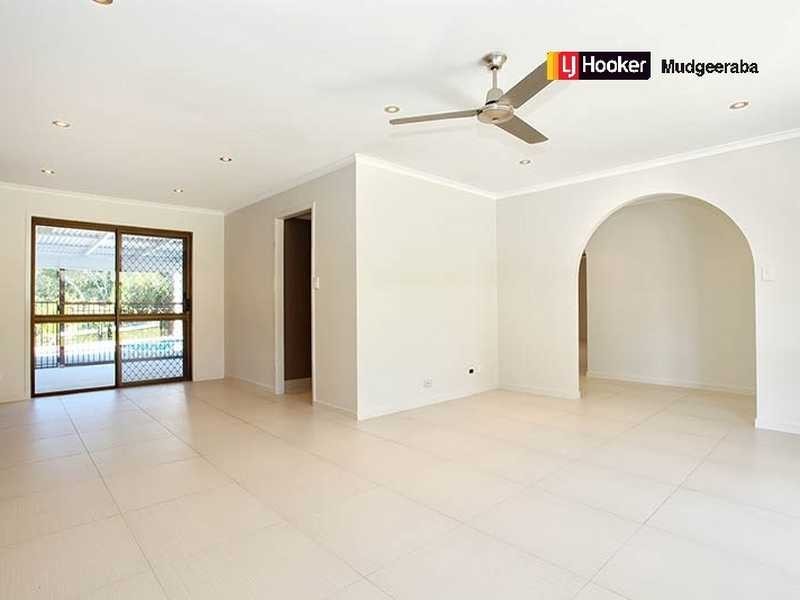 5 Princess Place, Tallai QLD 4213