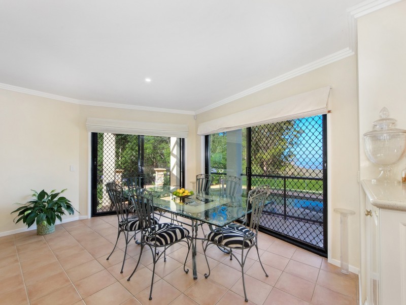 117 Wongawallan Road, Tamborine Mountain QLD 4272