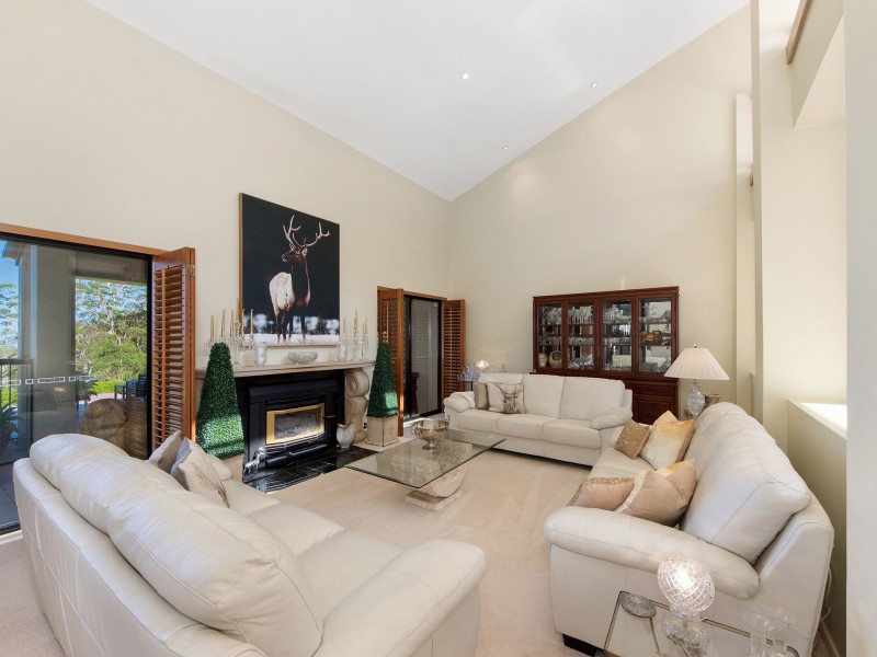 117 Wongawallan Road, Tamborine Mountain QLD 4272