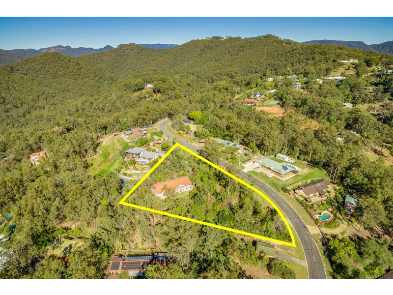 44 Wallaby Drive, Mudgeeraba QLD 4213