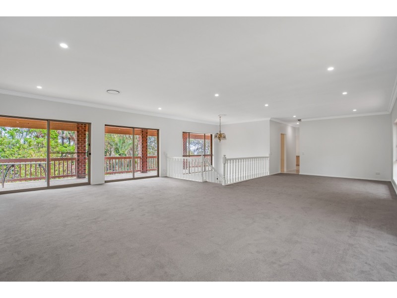 44 Wallaby Drive, Mudgeeraba QLD 4213