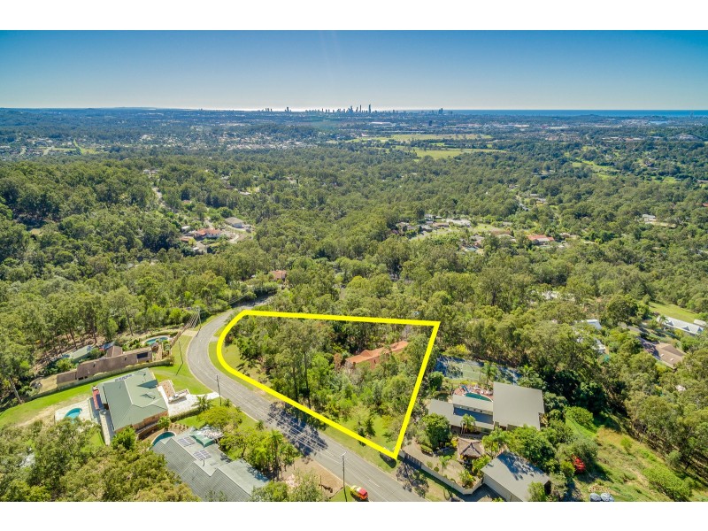 44 Wallaby Drive, Mudgeeraba QLD 4213