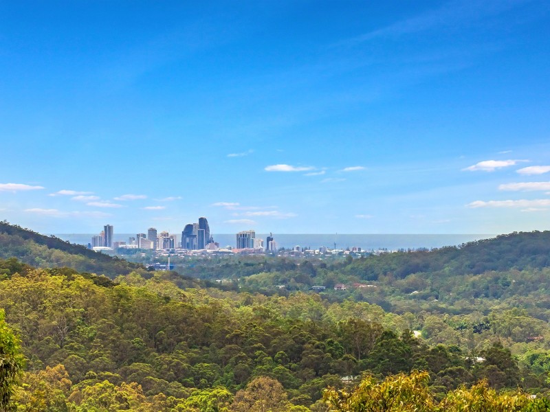 86 Aylesham Drive, Bonogin QLD 4213